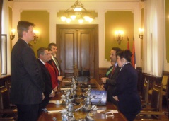 4 April 2013 The members of the National Assembly’s Parliamentary Friendship Group with Iraq in meeting with the Iraqi Ambassador to Serbia